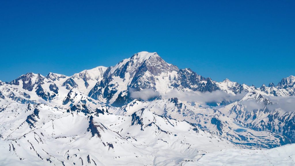 mont blanc panorama scaled 1